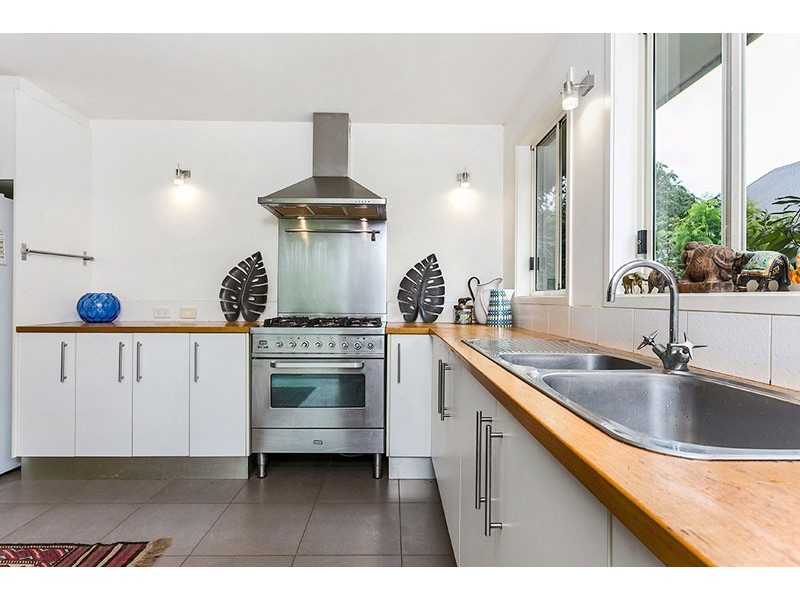 17 Blackwood Crescent, Bangalow NSW 2479