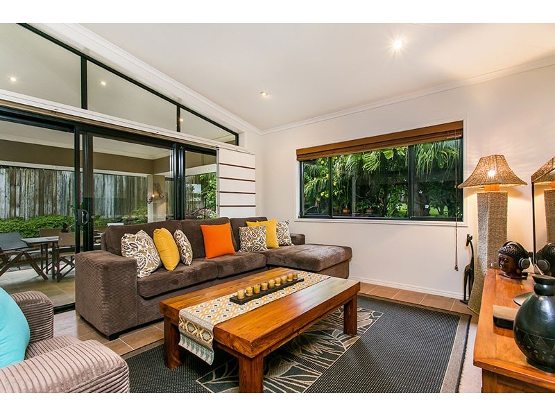 27 Blackwood Crescent, Bangalow NSW 2479