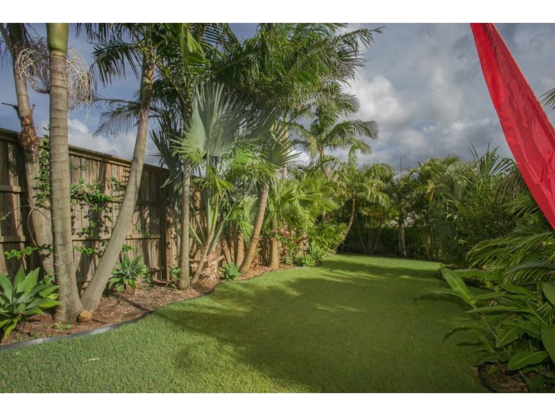 27 Blackwood Crescent, Bangalow NSW 2479