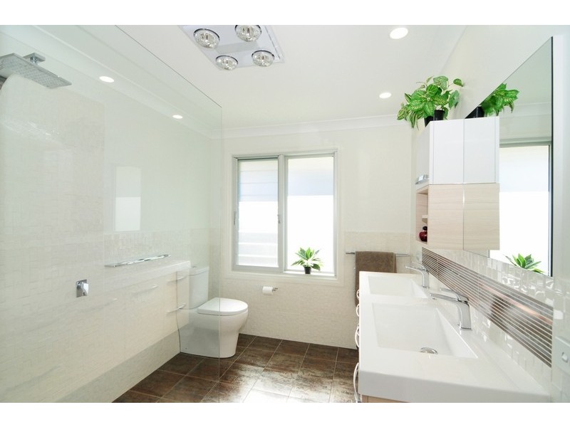 77 Frederick Street, Vincentia NSW 2540