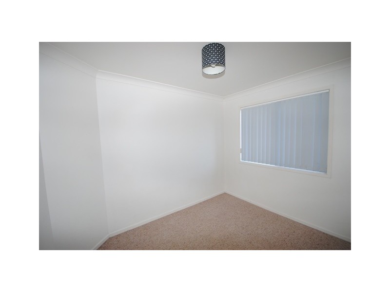 6 Moroney Avenue, St Georges Basin NSW 2540