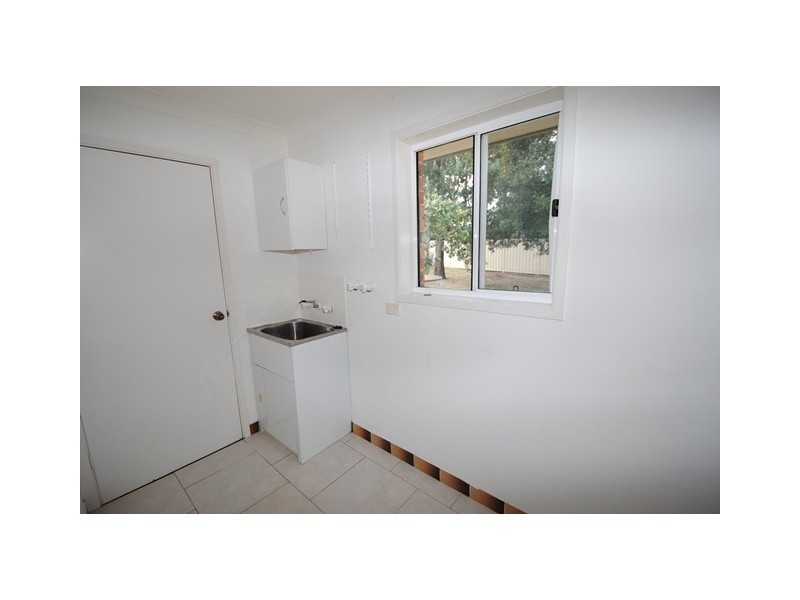6 Moroney Avenue, St Georges Basin NSW 2540