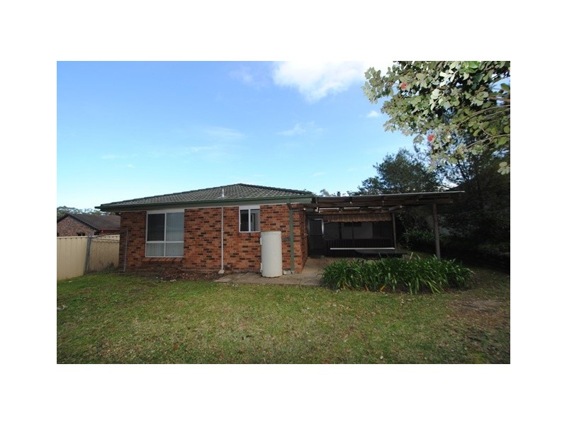 6 Moroney Avenue, St Georges Basin NSW 2540