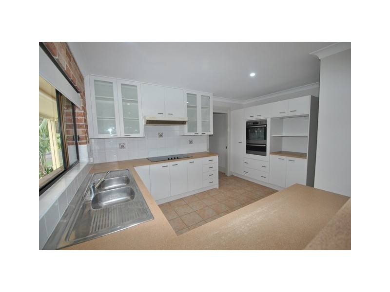 7 Clifton Street, Sanctuary Point NSW 2540