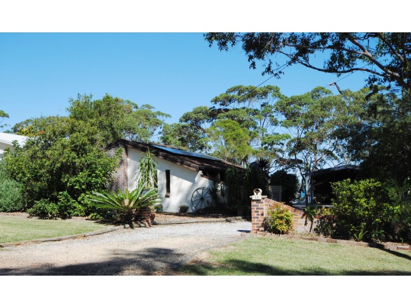 10 Greville Avenue, Sanctuary Point NSW 2540