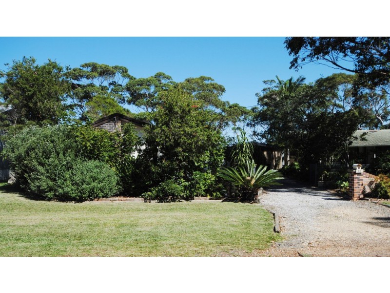 10 Greville Avenue, Sanctuary Point NSW 2540