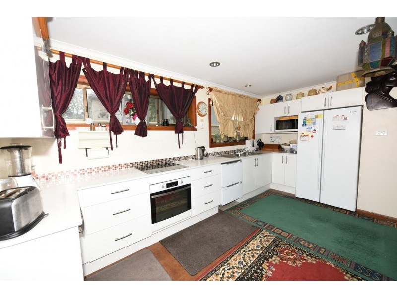 10 Greville Avenue, Sanctuary Point NSW 2540