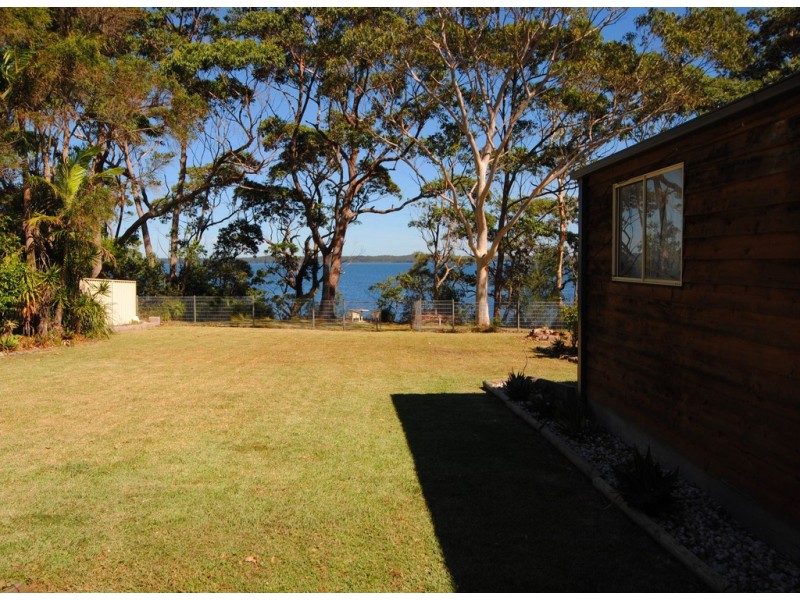 10 Greville Avenue, Sanctuary Point NSW 2540