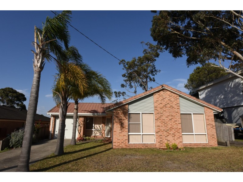 24 Truscott Avenue, Sanctuary Point NSW 2540