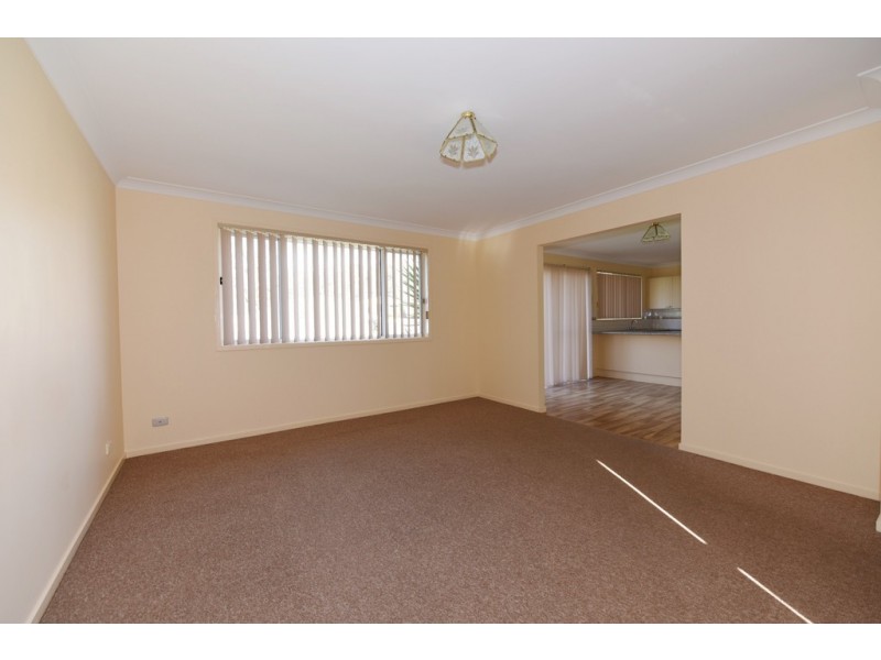 24 Truscott Avenue, Sanctuary Point NSW 2540