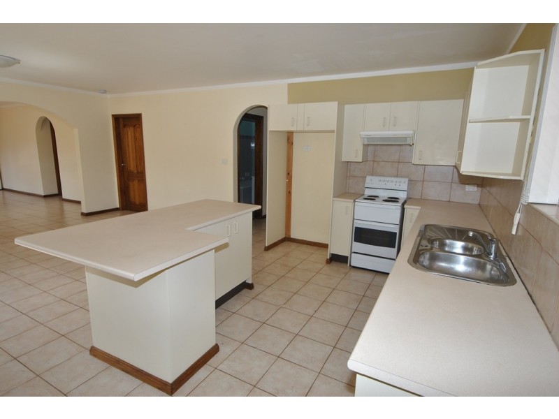 1/23 Caroline Street, Vincentia NSW 2540