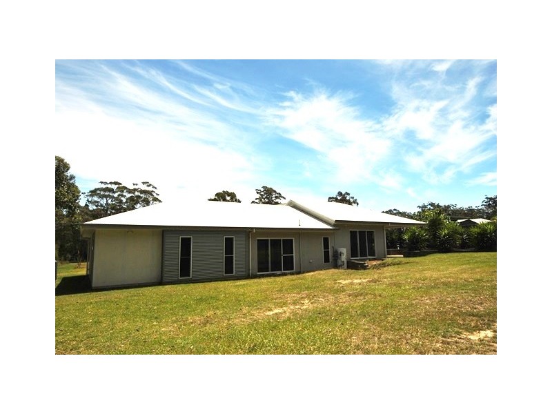 16 Park Road, St Georges Basin NSW 2540