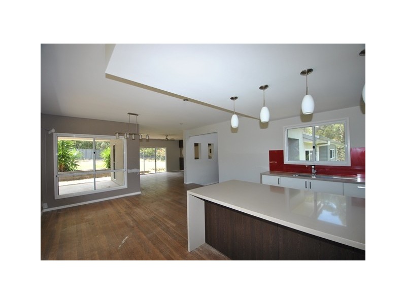 16 Park Road, St Georges Basin NSW 2540