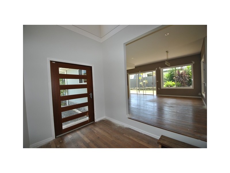 16 Park Road, St Georges Basin NSW 2540
