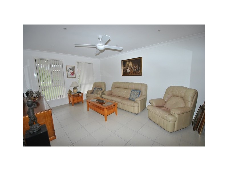 25 Capeland Avenue, Sanctuary Point NSW 2540
