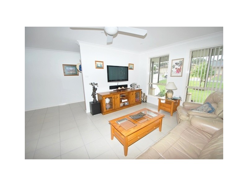 25 Capeland Avenue, Sanctuary Point NSW 2540