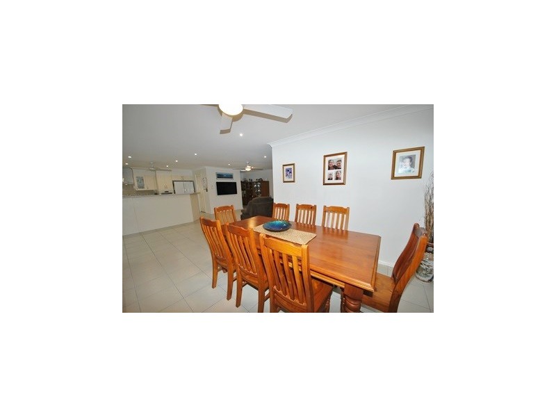 25 Capeland Avenue, Sanctuary Point NSW 2540