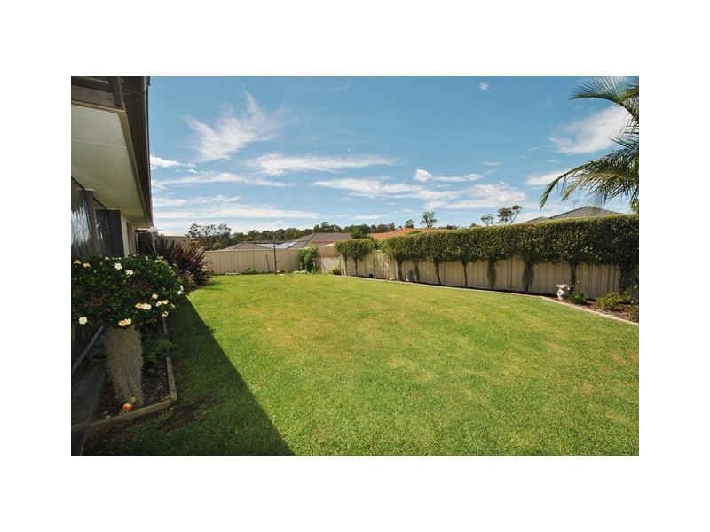 25 Capeland Avenue, Sanctuary Point NSW 2540