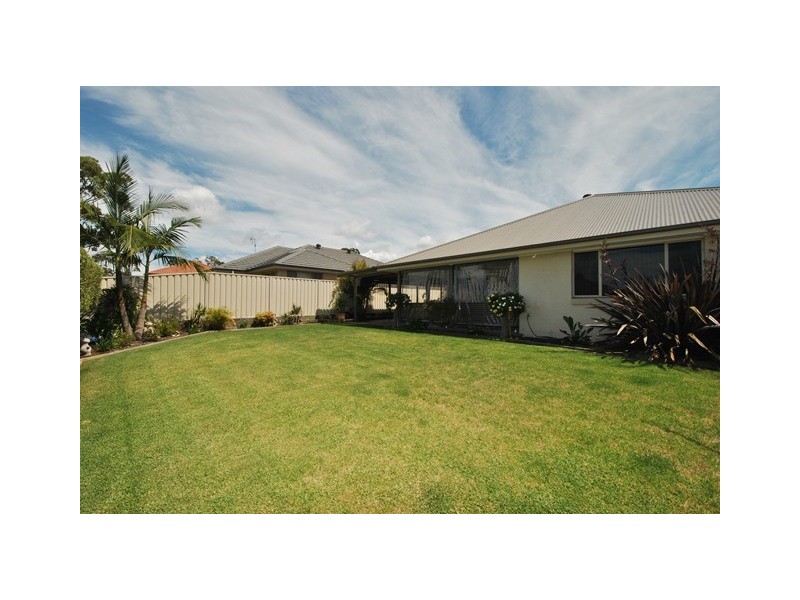 25 Capeland Avenue, Sanctuary Point NSW 2540