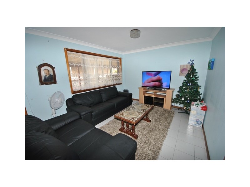 74 Prentice Avenue, Old Erowal Bay NSW 2540