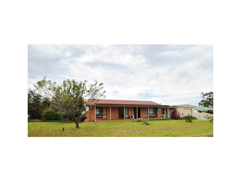 28 Warrego Drive, Sanctuary Point NSW 2540