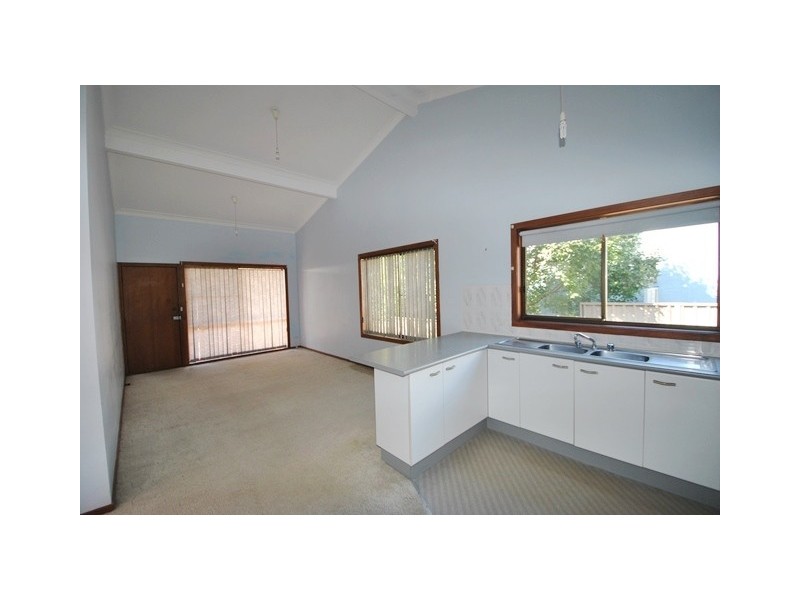 5/6 Caroline Street, Vincentia NSW 2540