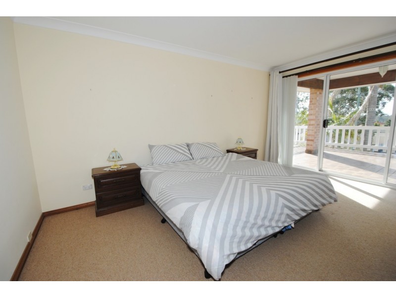 1 Kingsford Smith Crescent, Sanctuary Point NSW 2540