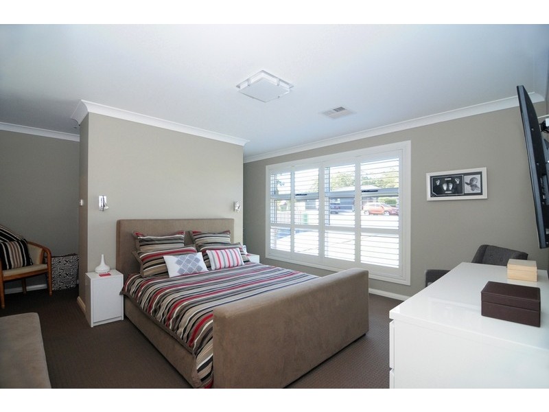 17 Paino Crescent, Sanctuary Point NSW 2540