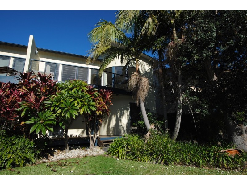 2/223 Elizabeth Drive, Vincentia NSW 2540