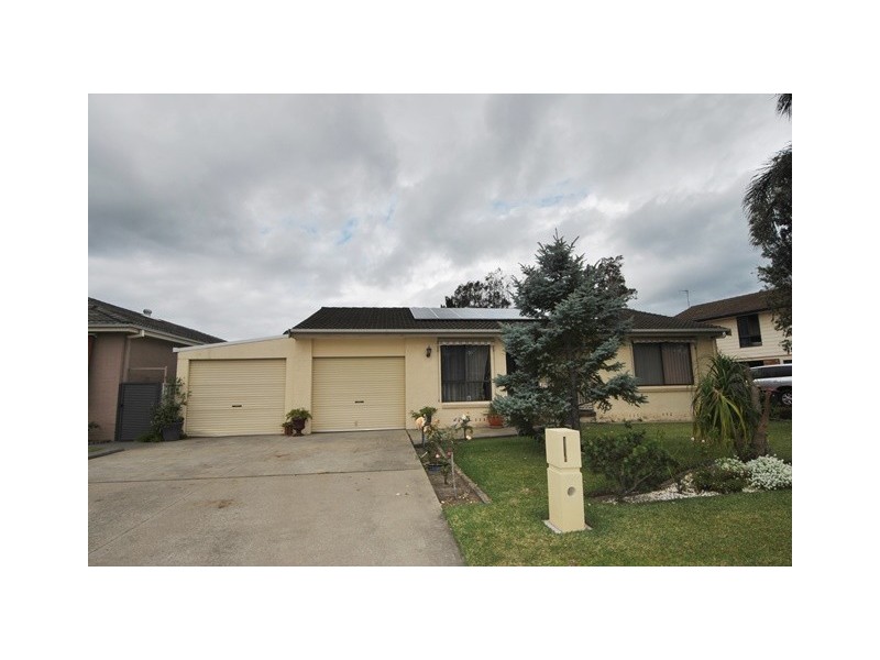 17 Teal Place, Sussex Inlet NSW 2540