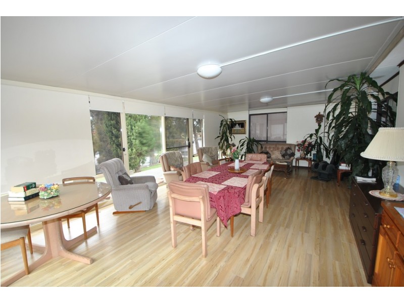 17 Teal Place, Sussex Inlet NSW 2540