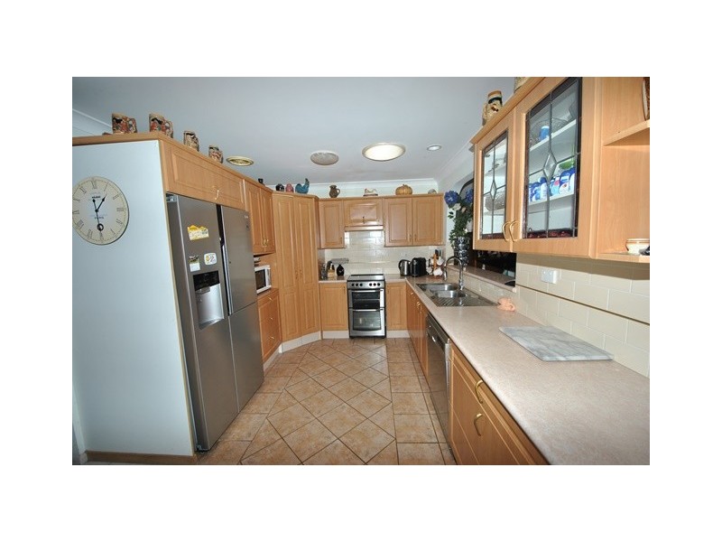 17 Teal Place, Sussex Inlet NSW 2540