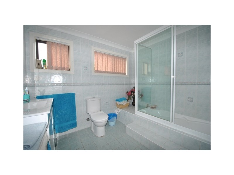 17 Teal Place, Sussex Inlet NSW 2540