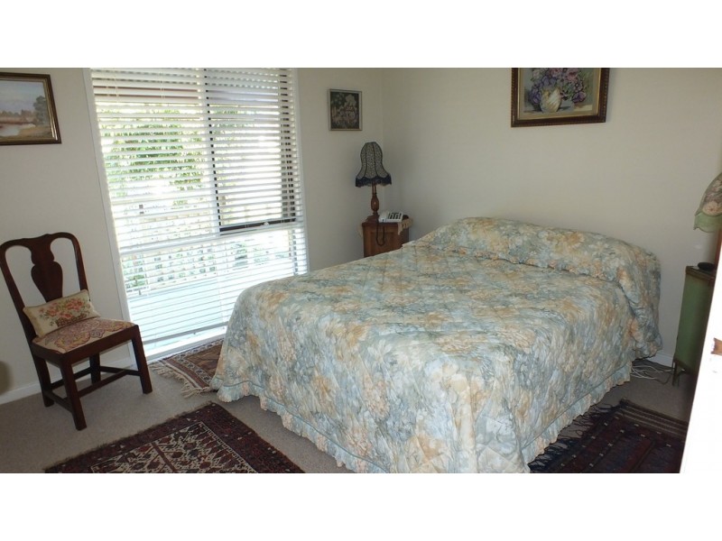 137 The Park Drive, Sanctuary Point NSW 2540