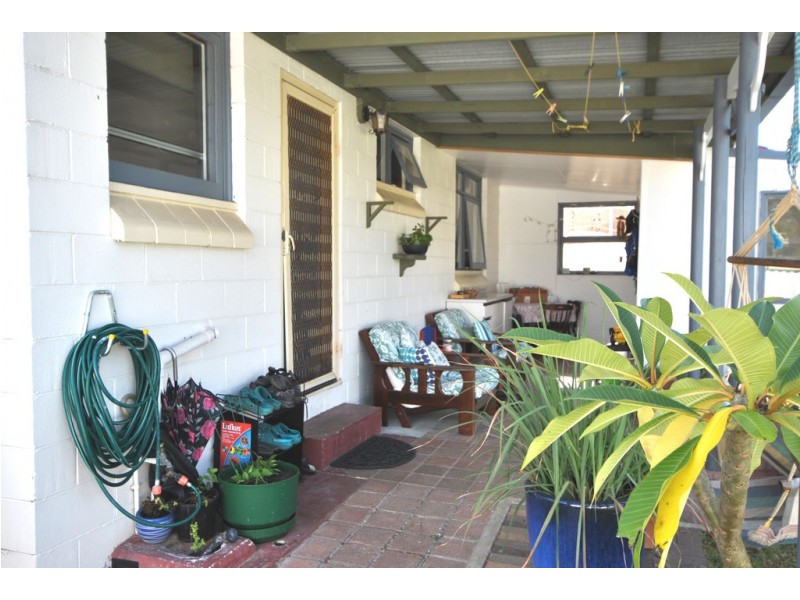 82 MaCleans Point Road, Sanctuary Point NSW 2540