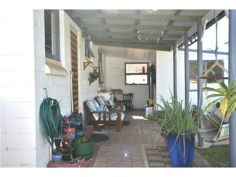 82 MaCleans Point Road, Sanctuary Point NSW 2540