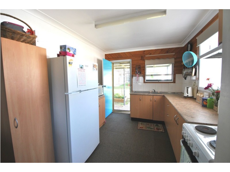 82 MaCleans Point Road, Sanctuary Point NSW 2540