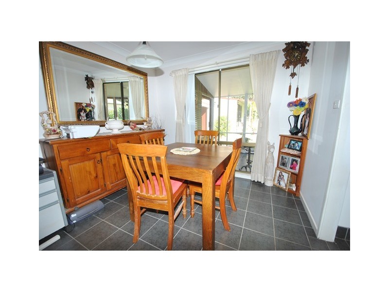 17 Lakeshore Parade, Sussex Inlet NSW 2540