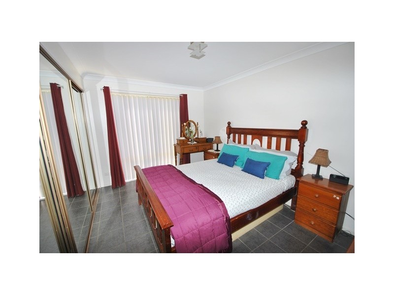 17 Lakeshore Parade, Sussex Inlet NSW 2540