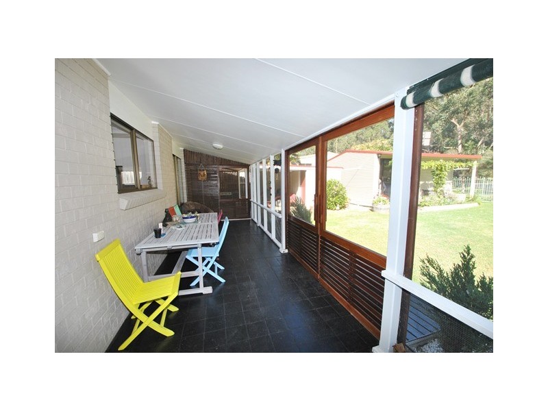 17 Lakeshore Parade, Sussex Inlet NSW 2540