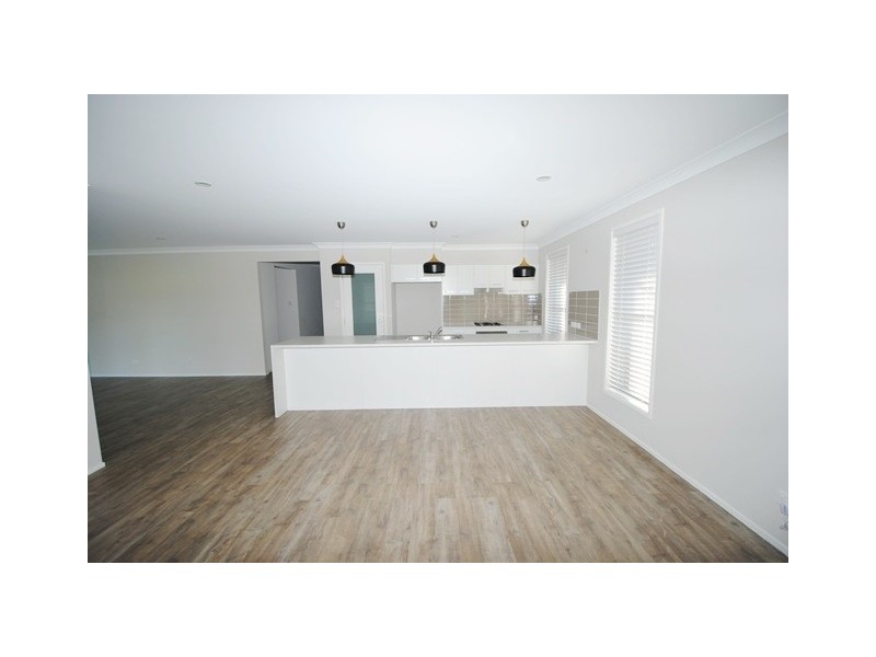 108 Island Point Road, St Georges Basin NSW 2540