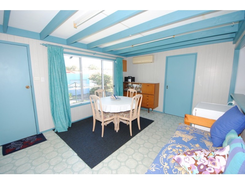 11 John Street, Basin View NSW 2540