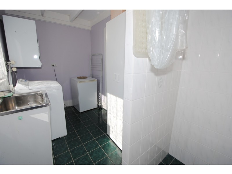 11 John Street, Basin View NSW 2540