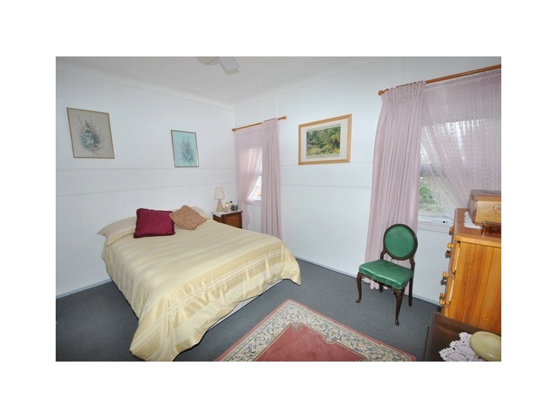 12 Karowa Street, Bomaderry NSW 2541