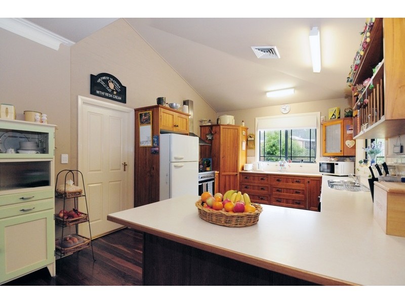 40 Turvey Crescent, St Georges Basin NSW 2540