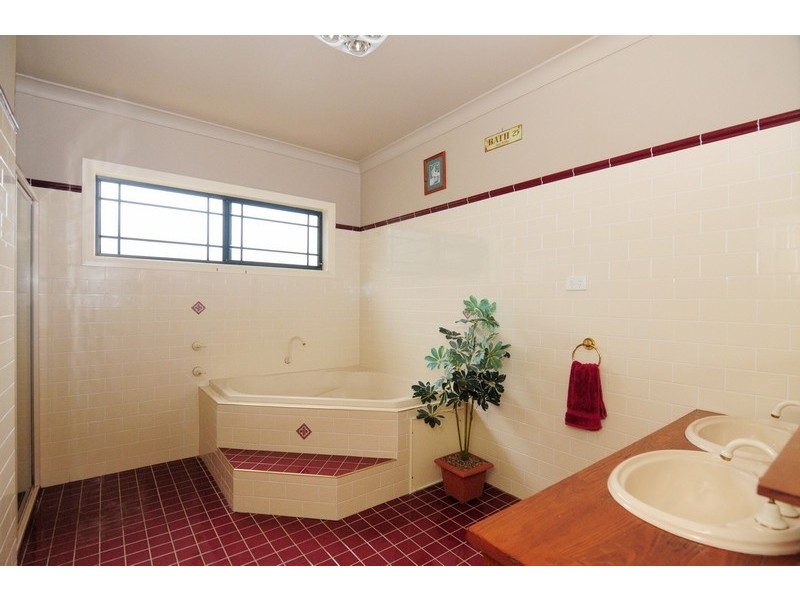 40 Turvey Crescent, St Georges Basin NSW 2540