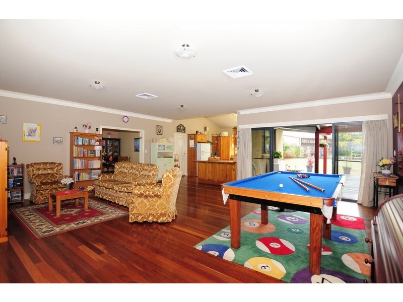 40 Turvey Crescent, St Georges Basin NSW 2540
