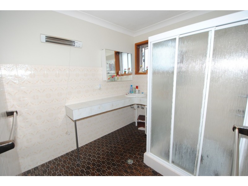 142 Jacobs Drive, Sussex Inlet NSW 2540