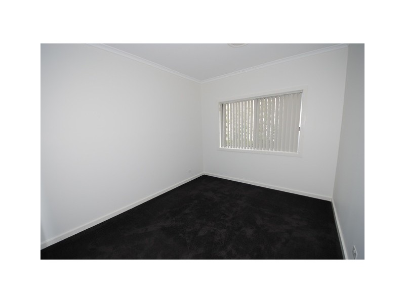 4 Trawler Street, Vincentia NSW 2540