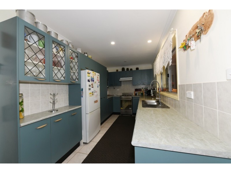 110 Jacobs Drive, Sussex Inlet NSW 2540